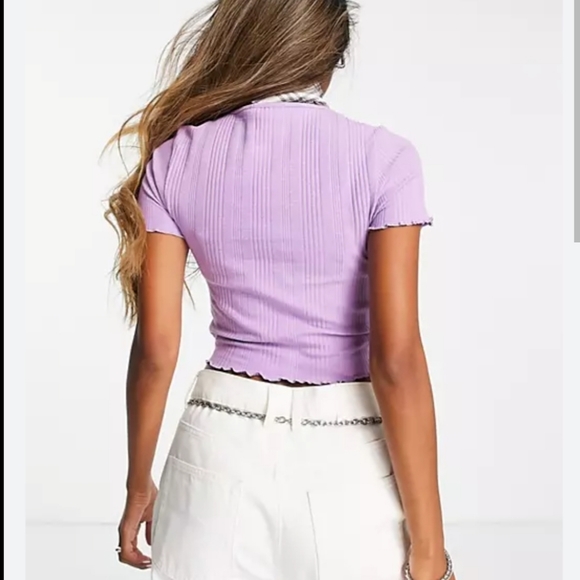 🚫 SOLD: Lavender Tee - Picture 2 of 5